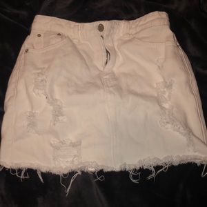 white denim skirt